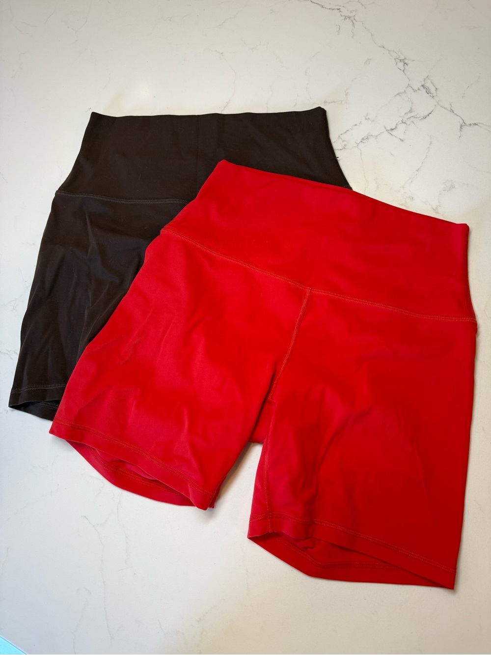 * Bundle of 2 * • Medium • CRZ YOGA ButterLuxe Biker Shorts 6"